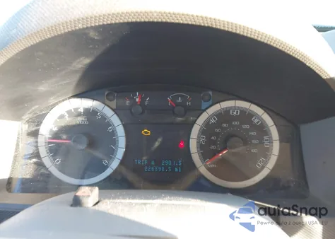 2008 Ford Escape Xlt z USA, uszkodzony, nr VIN 1FMCU93168KC72106